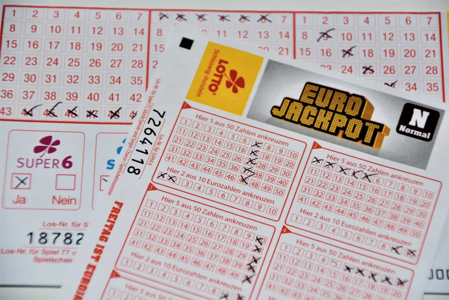 What is EV in Betting? Understanding Expected Value in Wagers